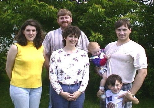 750mikeoutmanfamily.jpg, 51 kB